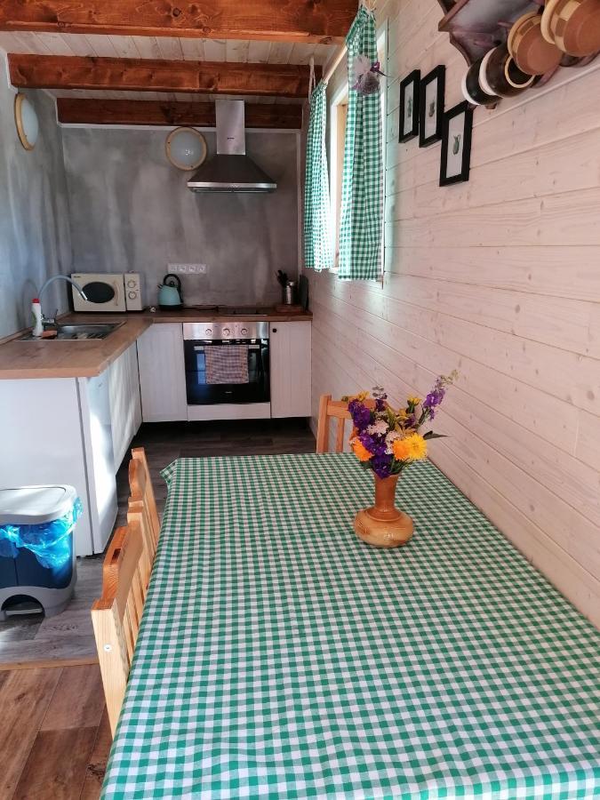 Chaloupka U Montyho Villa Vavrinec  Buitenkant foto